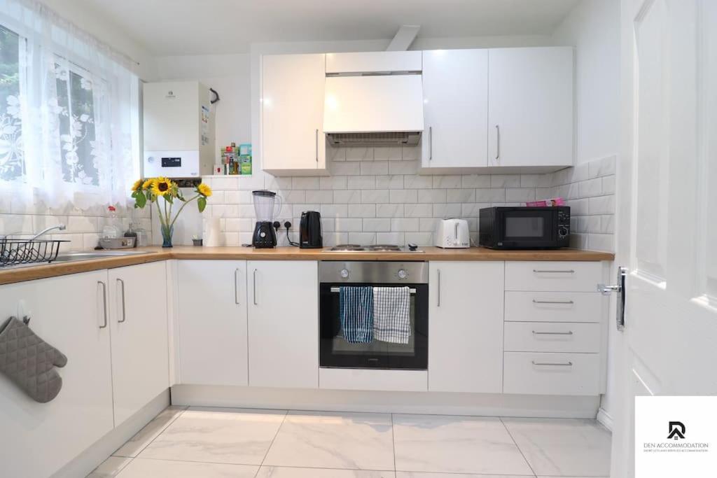 Den Accommodation & Short Lets Greenwich London - 3 Bed House Exteriör bild